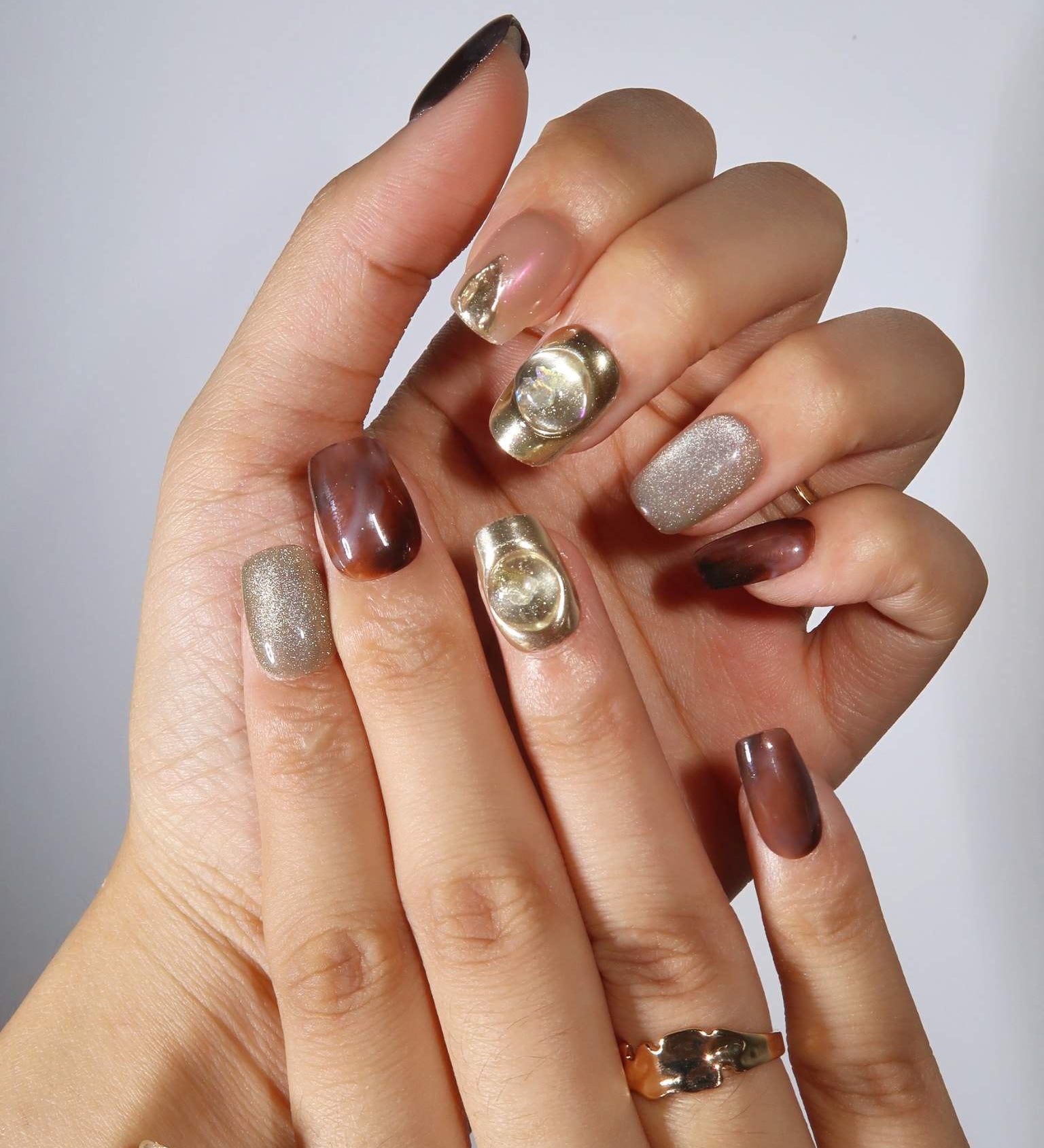 Golden Dawn - Ersa Nails Gold Brown Silver PressOnNails