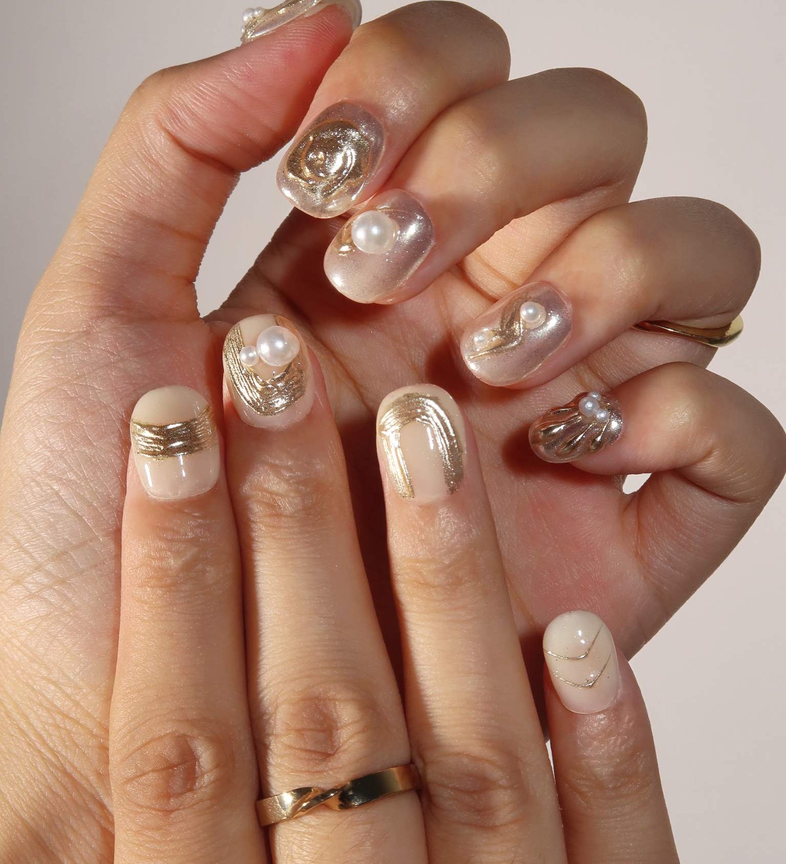 Golden Days - Ersa Nails Gold PressOnNails