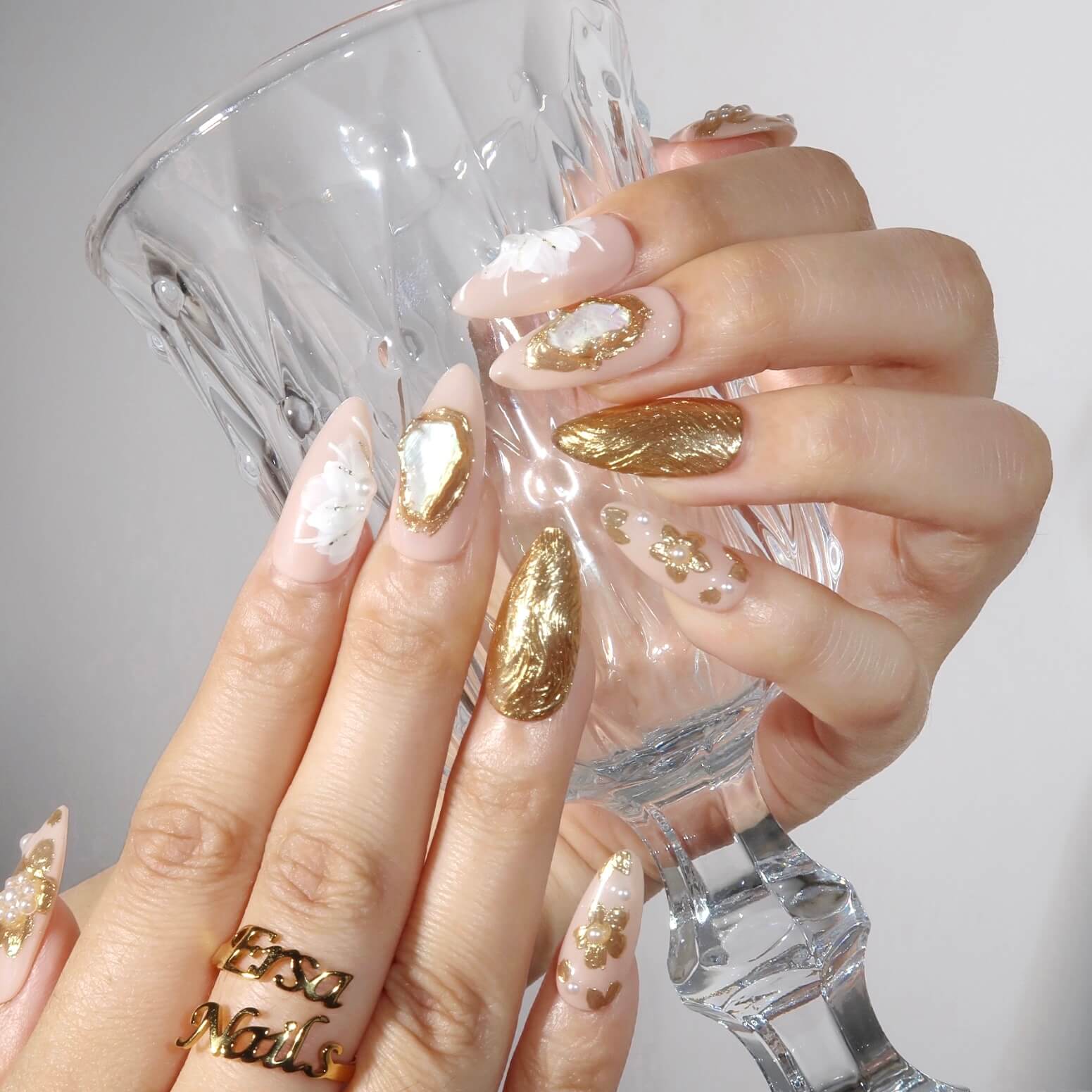 Golden Magnolia - Ersa Nails Nude Gold PressOnNails