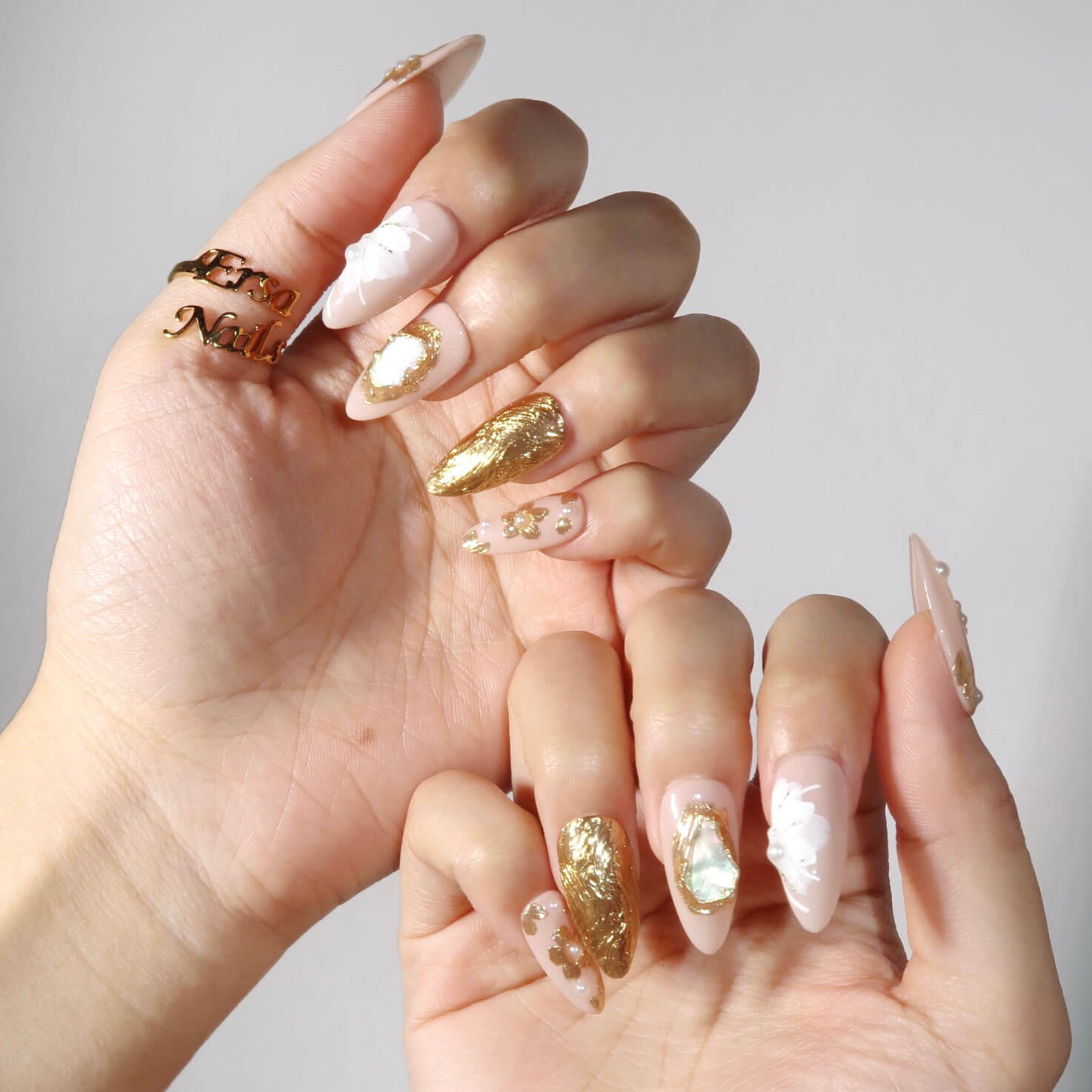 Golden Magnolia - Ersa Nails Nude Gold PressOnNails