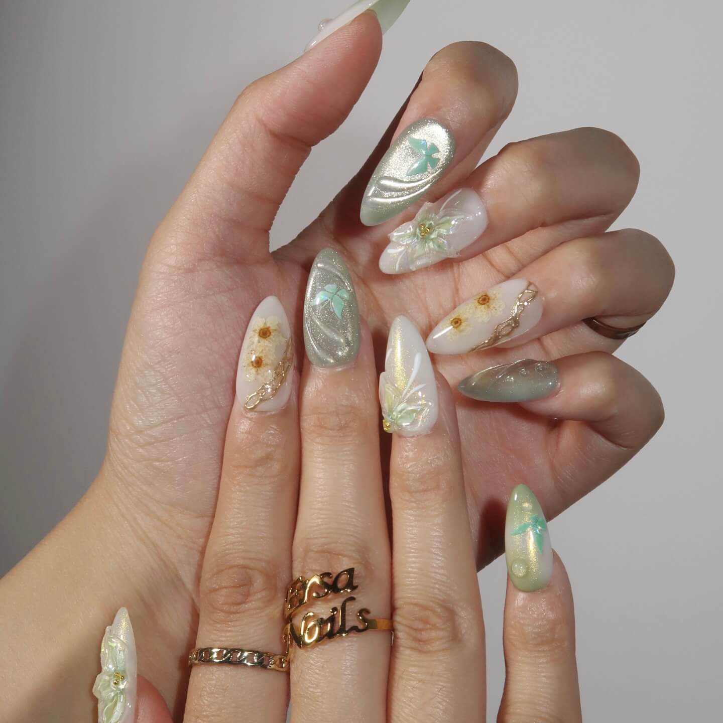 Green Forest - Ersa Nails White Jade PressOnNails