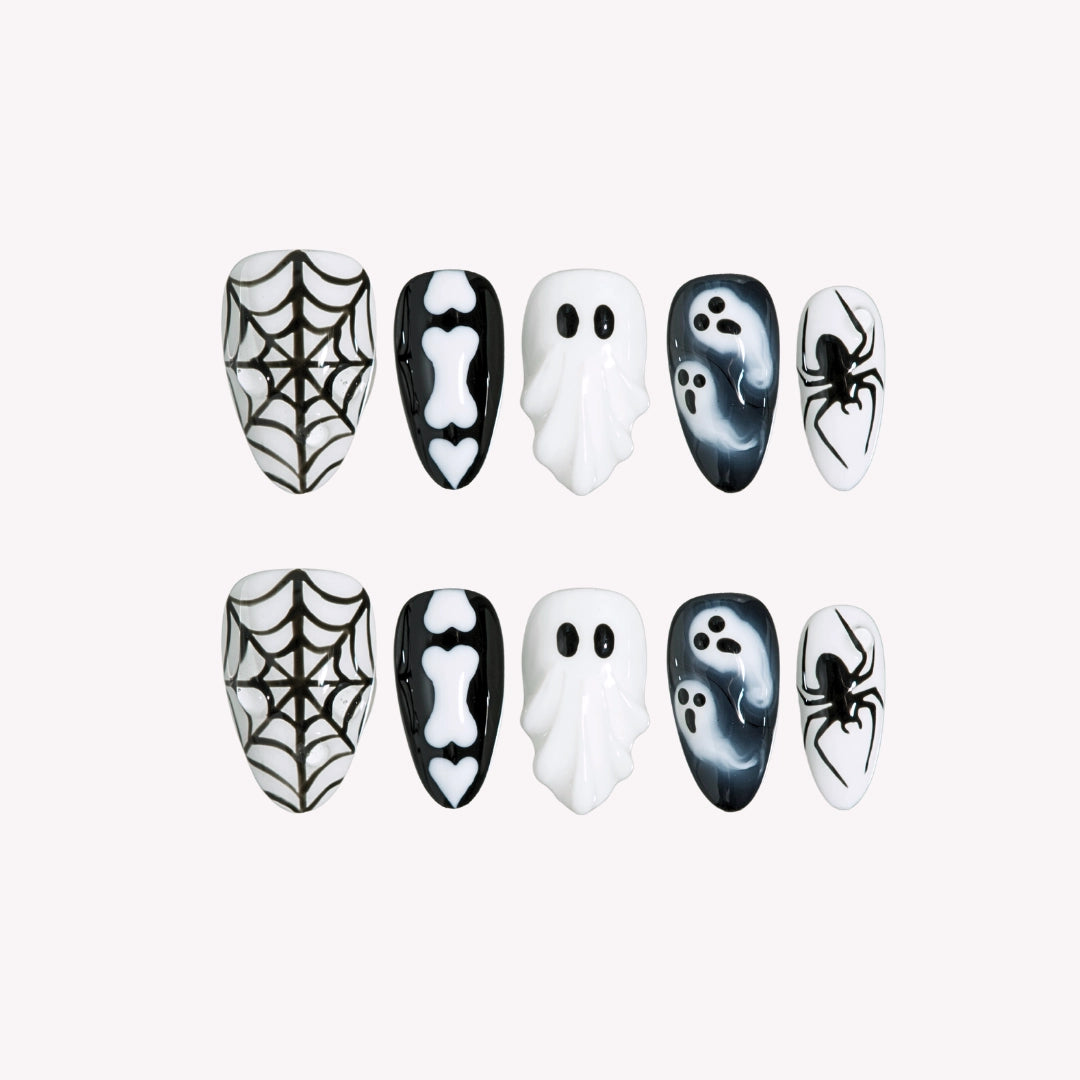 Haunted - Ersa Nails White Black PressOnNails