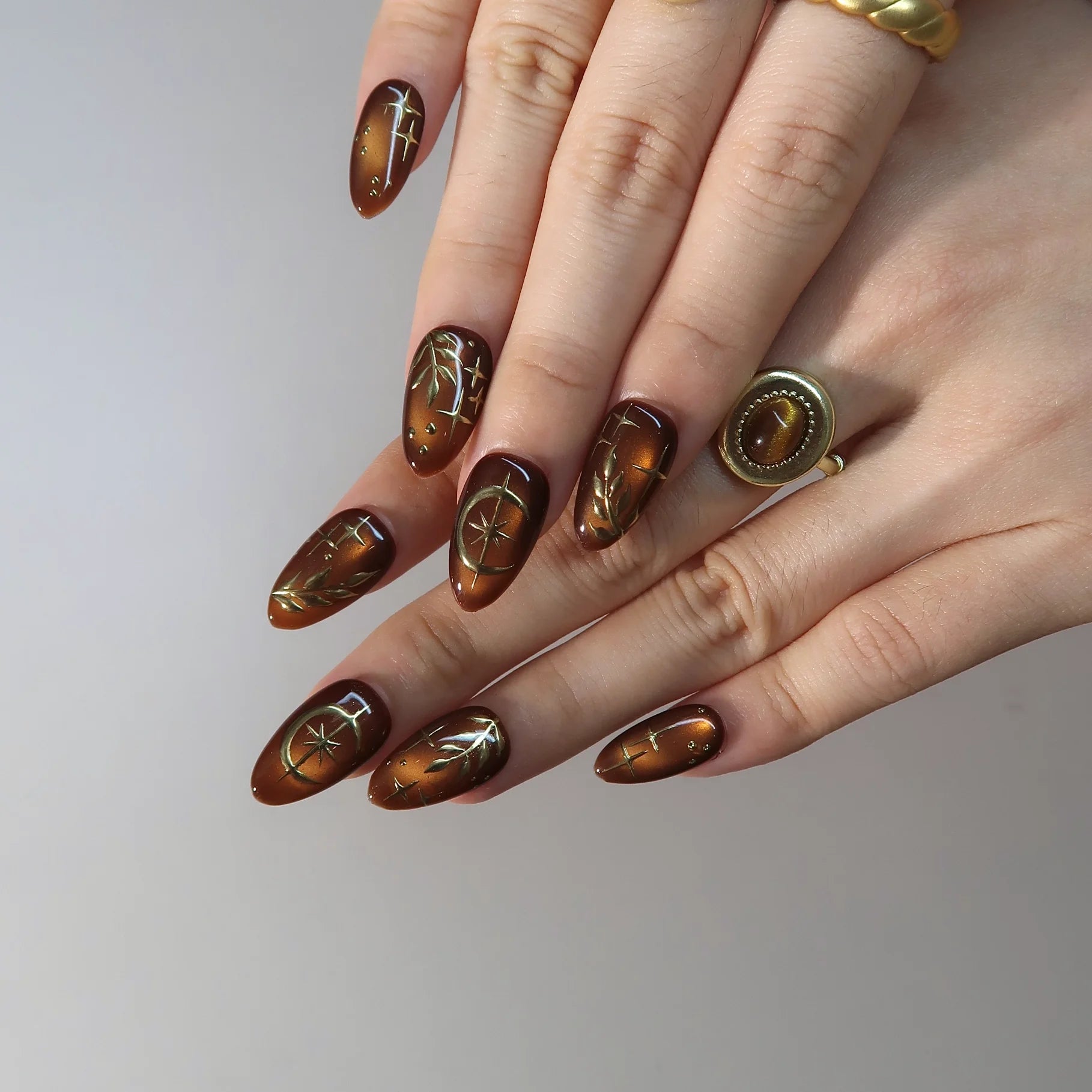 Honeyed Gold - Ersa Nails Gold Short Almond PressOnNails