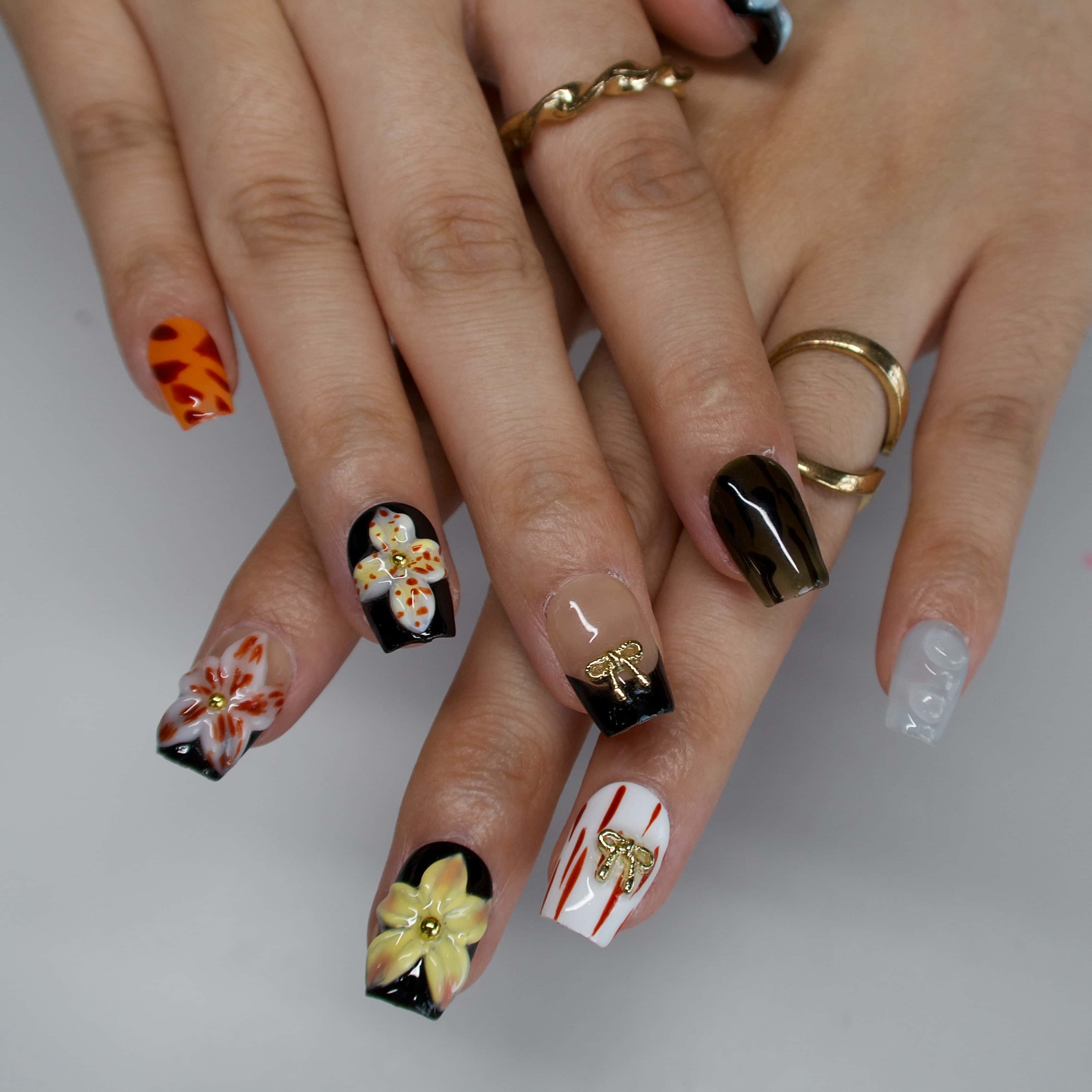 In_Bloom_-_ErsaNails_PressOnNails_2.jpg