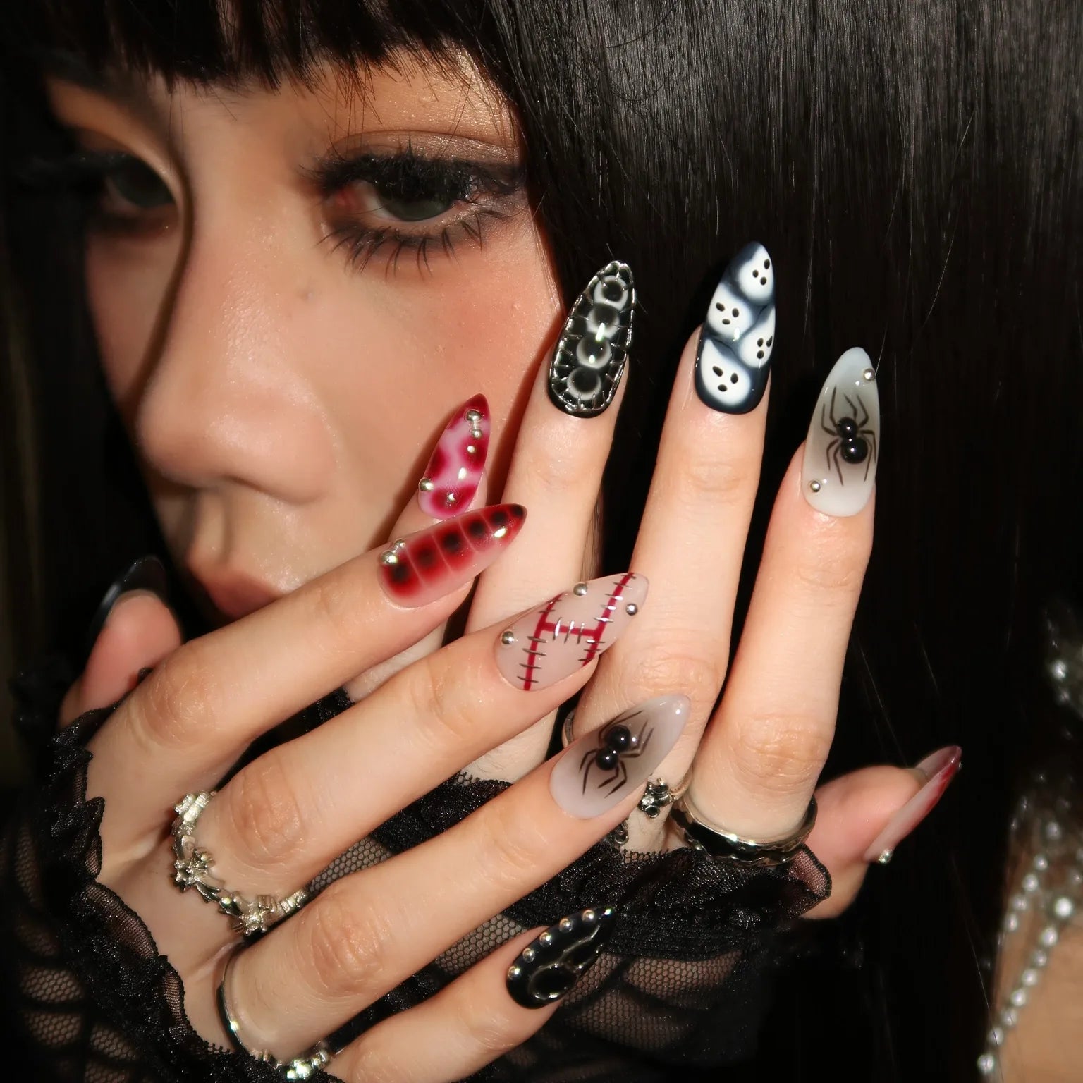 Just A Ghoul - Ersa Nails Red Black PressOnNails