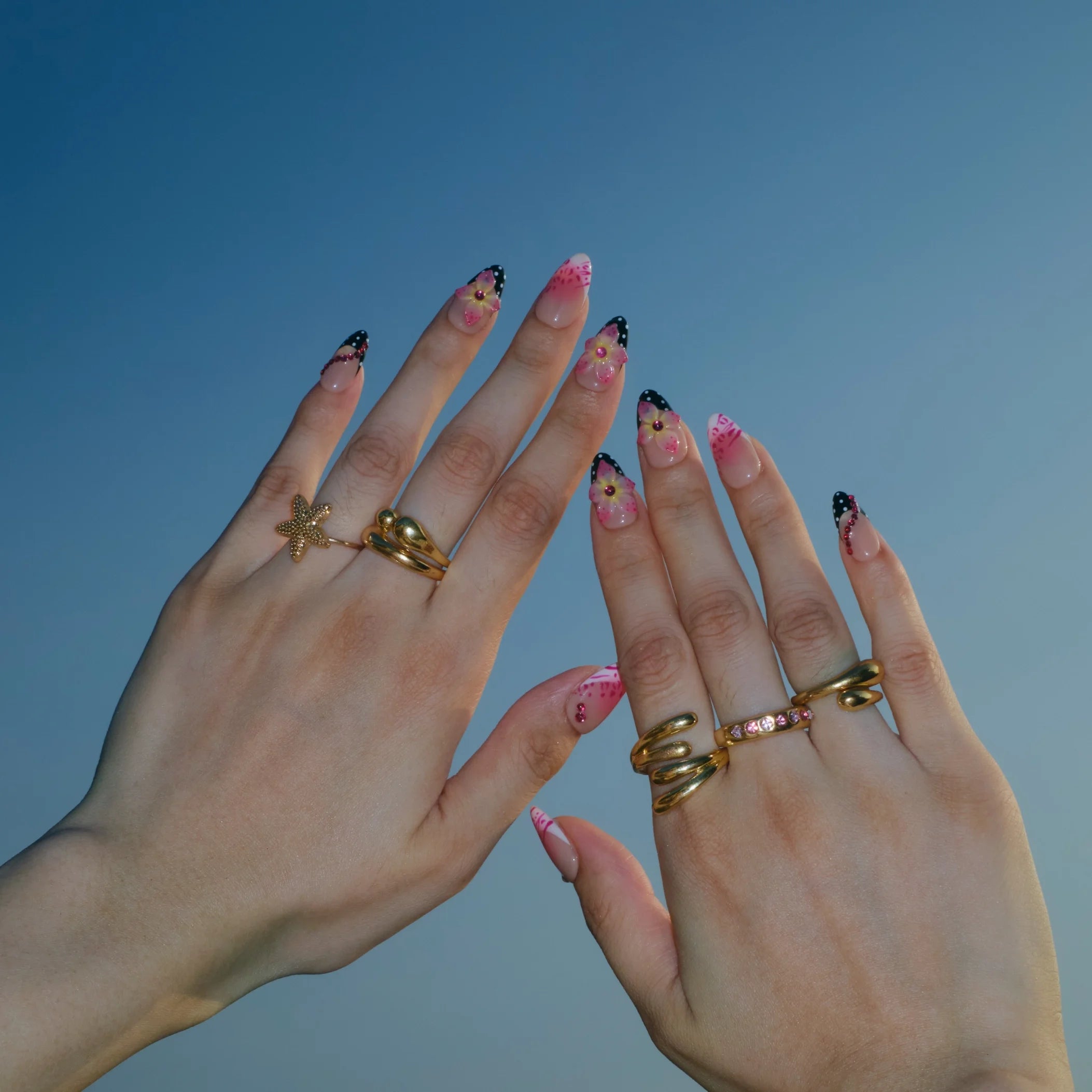 Just Peachy - Ersa Nails Pink Black PressOnNails