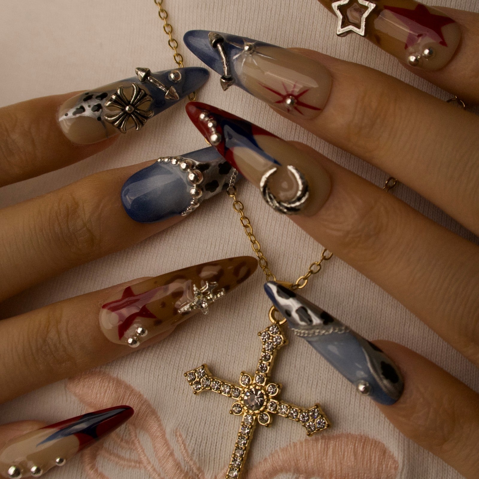 Like A Star - Ersa Nails Nude Blue Red PressOnNails
