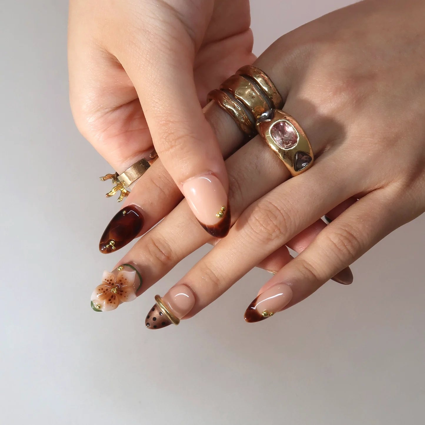 Little Moments - Ersa Nails Nude Brown PressOnNails