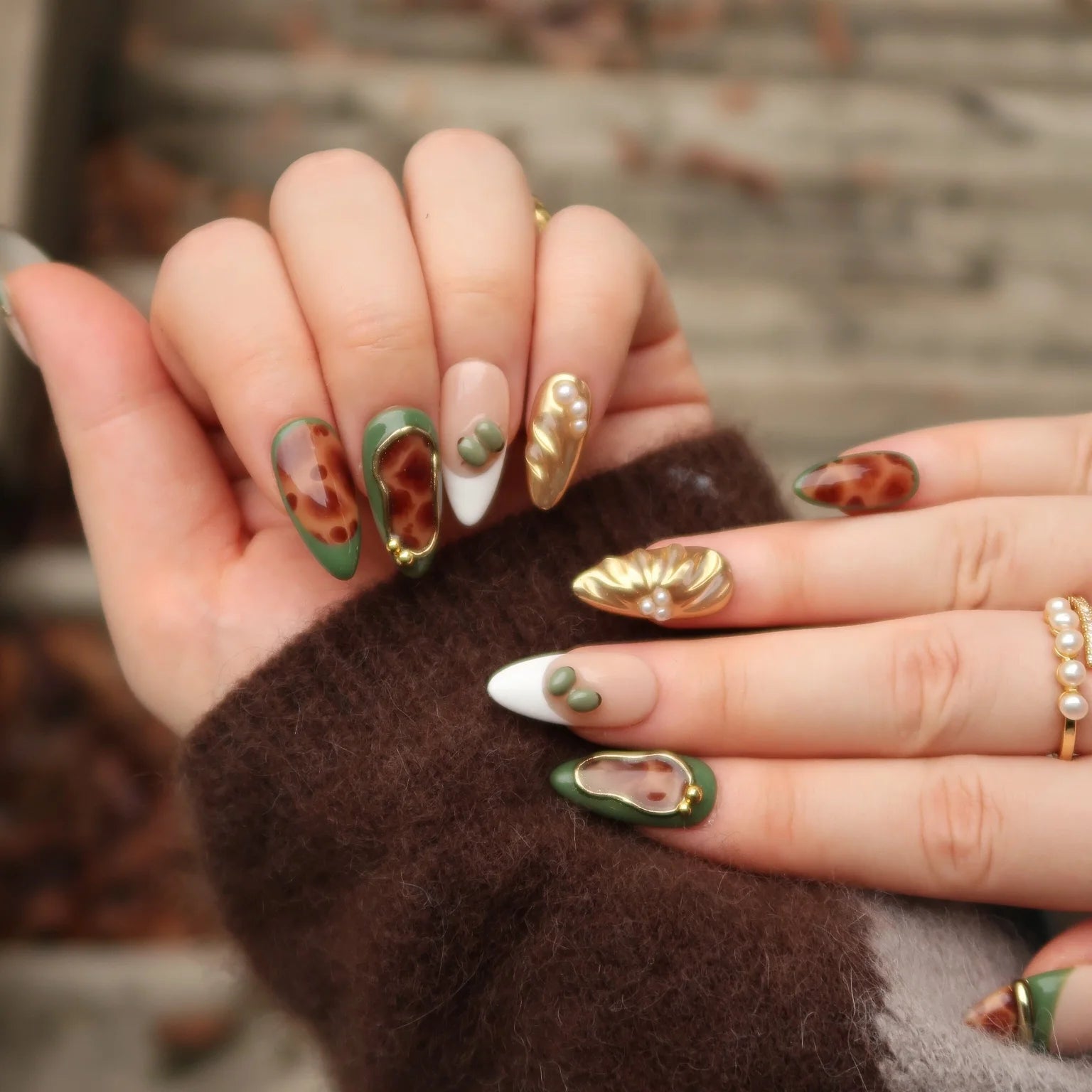 Luxe & Glow - Ersa Nails Jade Gold PressOnNails