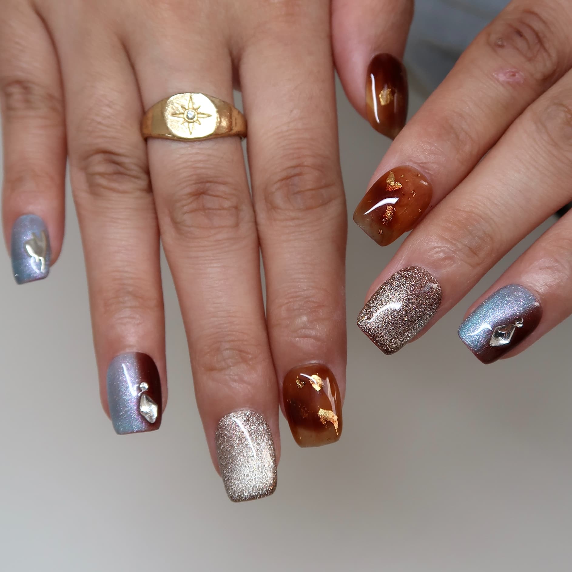 Magic Hour- Ersa Nails Brown Blue PressOnNails
