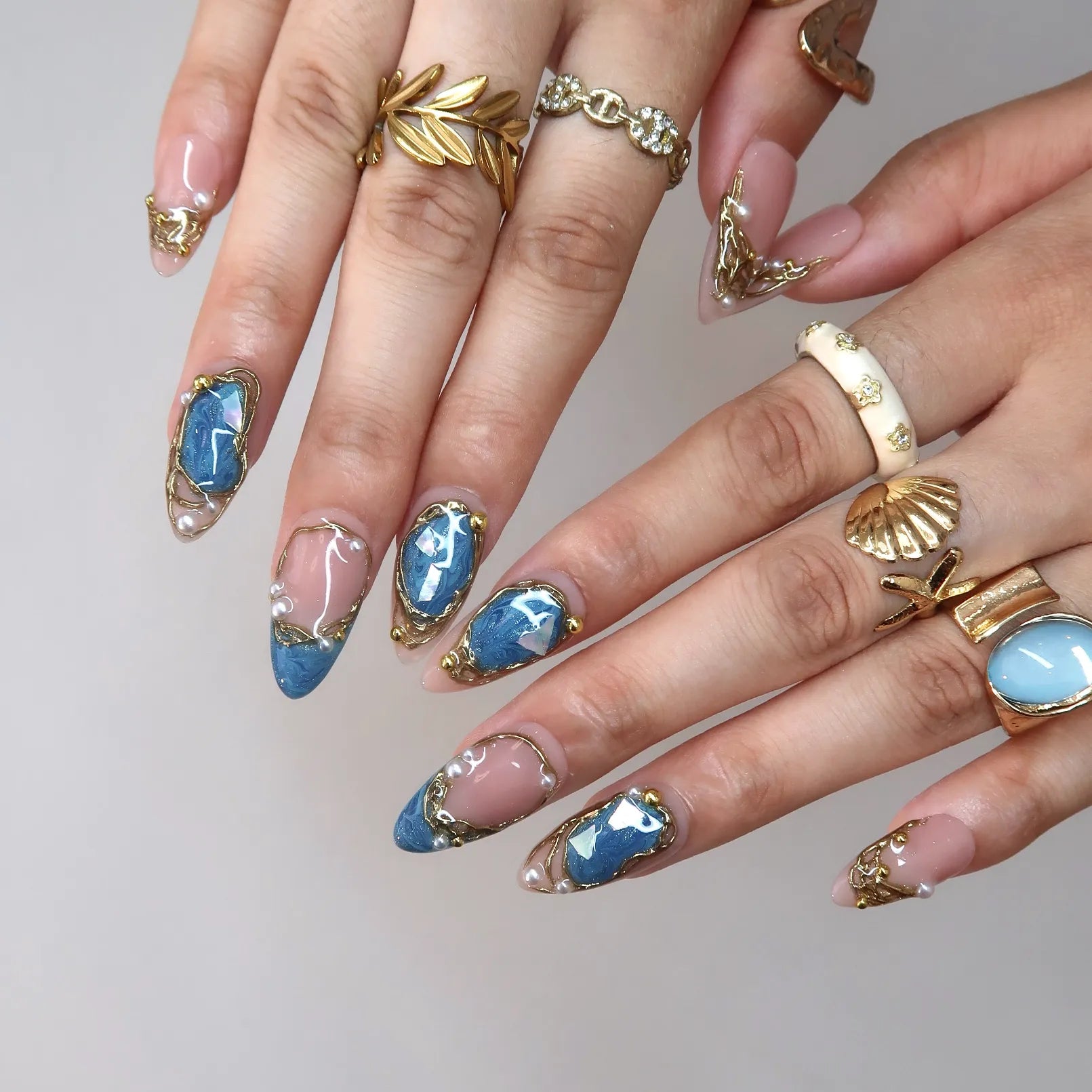 Make Waves - Ersa Nails Nude Blue PressOnNails