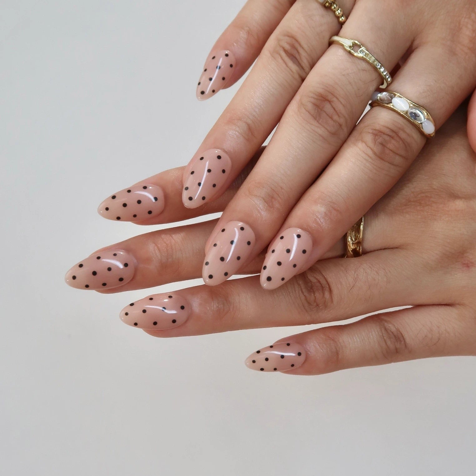 Mocha Dot - Ersa Nails Nude PressOnNails