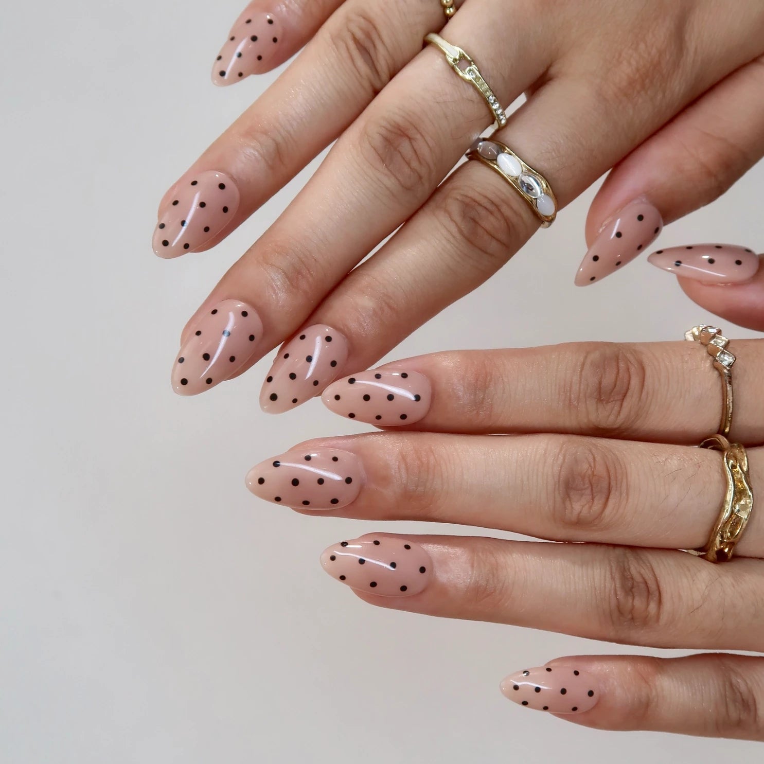 Mocha Dot - Ersa Nails Nude PressOnNails
