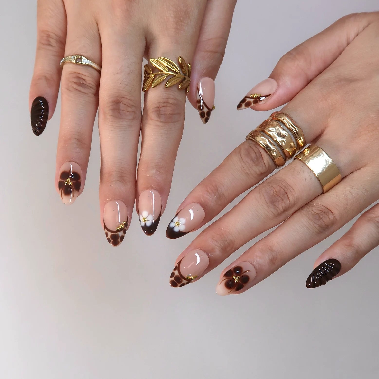 Mocha Mood - Ersa Nails Nude Brown PressOnNails