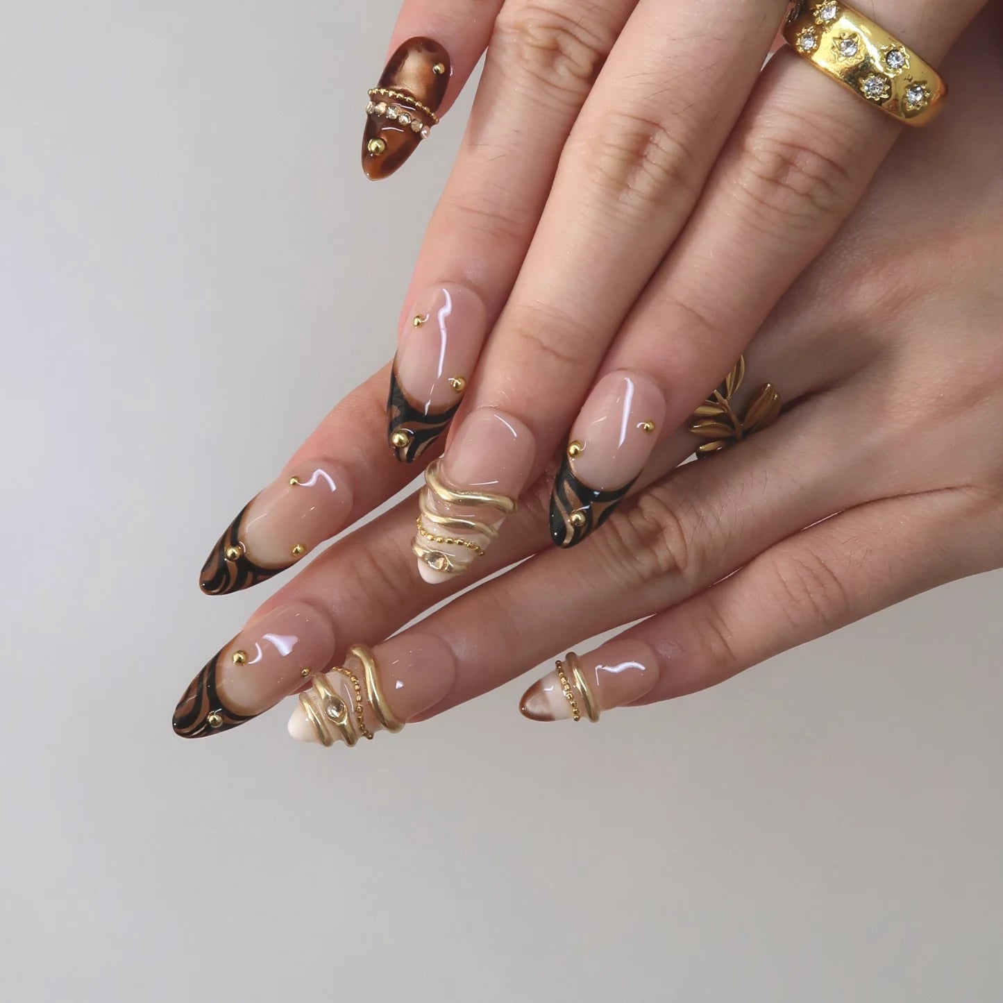 Modern Glam - Ersa Nails Nude Gold Brown Medium Almond PressOnNails