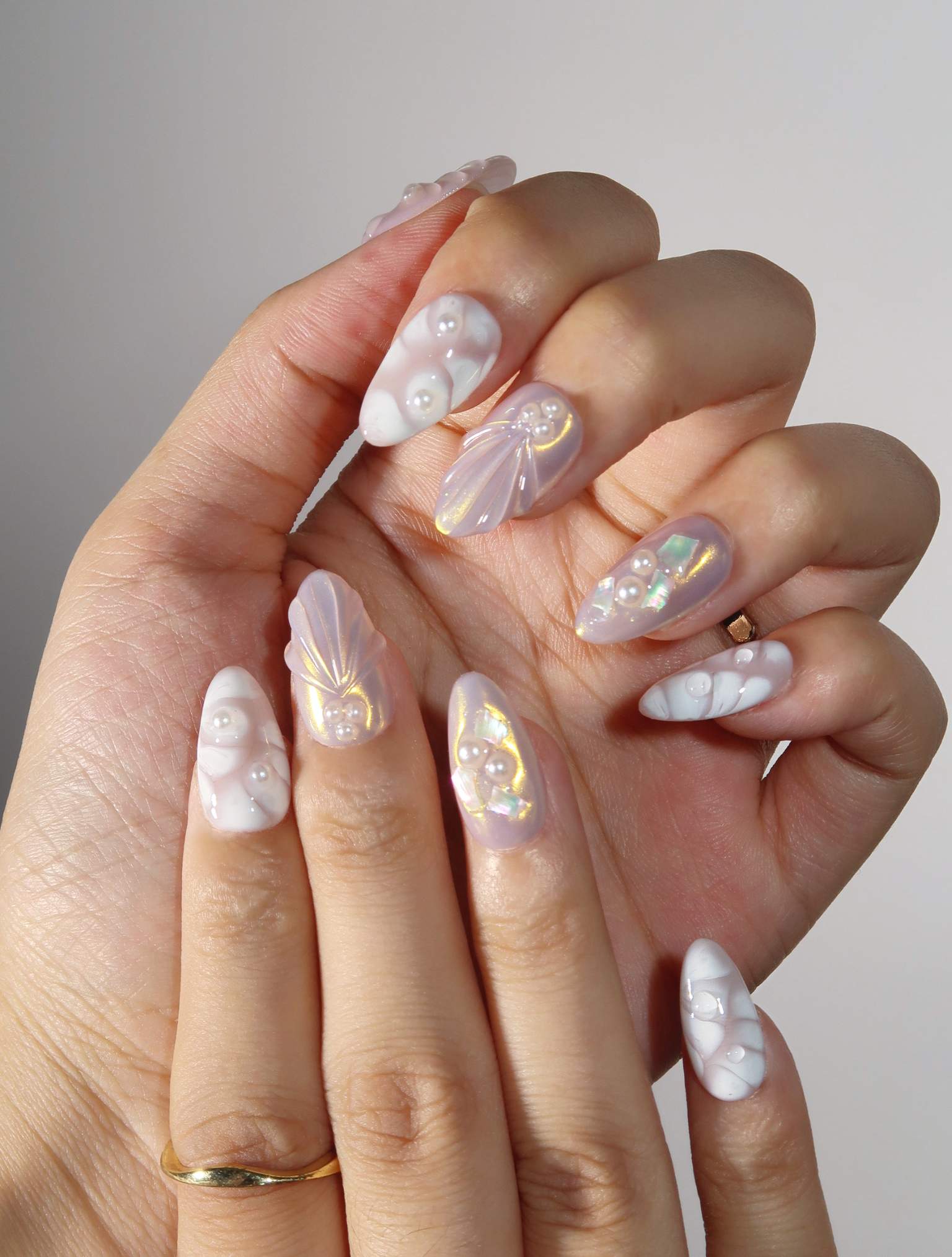 Pearl Seashell - Ersa Nails Nude White PressOnNails