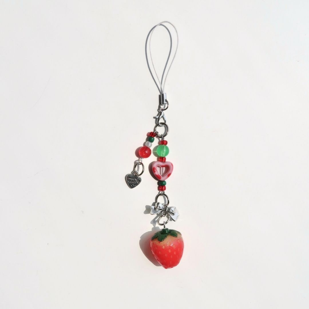PhoneCharm-SweetStrawberry-ErsaNailsToolsandAccessoriesPressOnNails_1_9807ec8f-b787-4a86-b645-17b20a94ad11.jpg