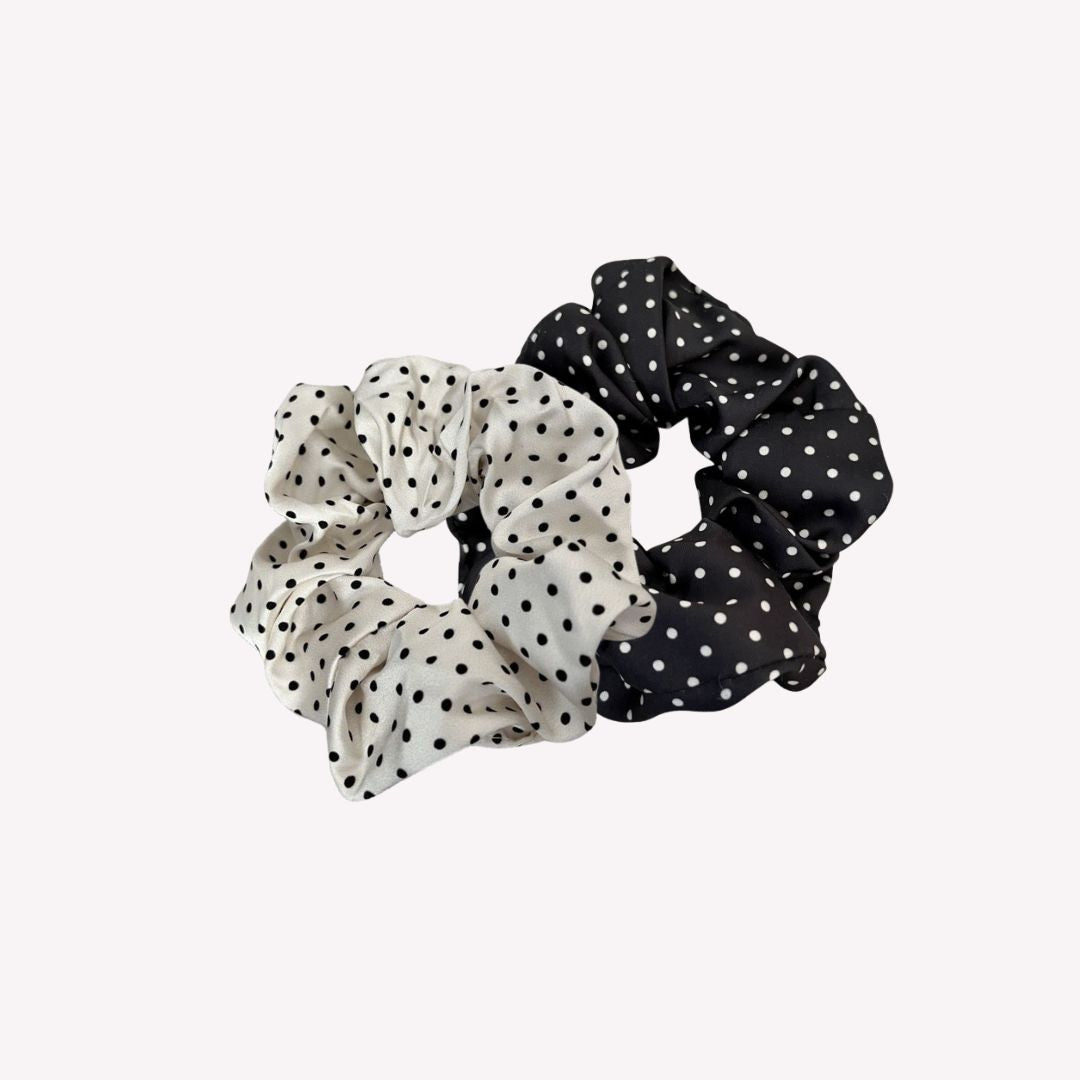 PolkaDotScrunchie-ErsaNailsPressOnNails_1.jpg