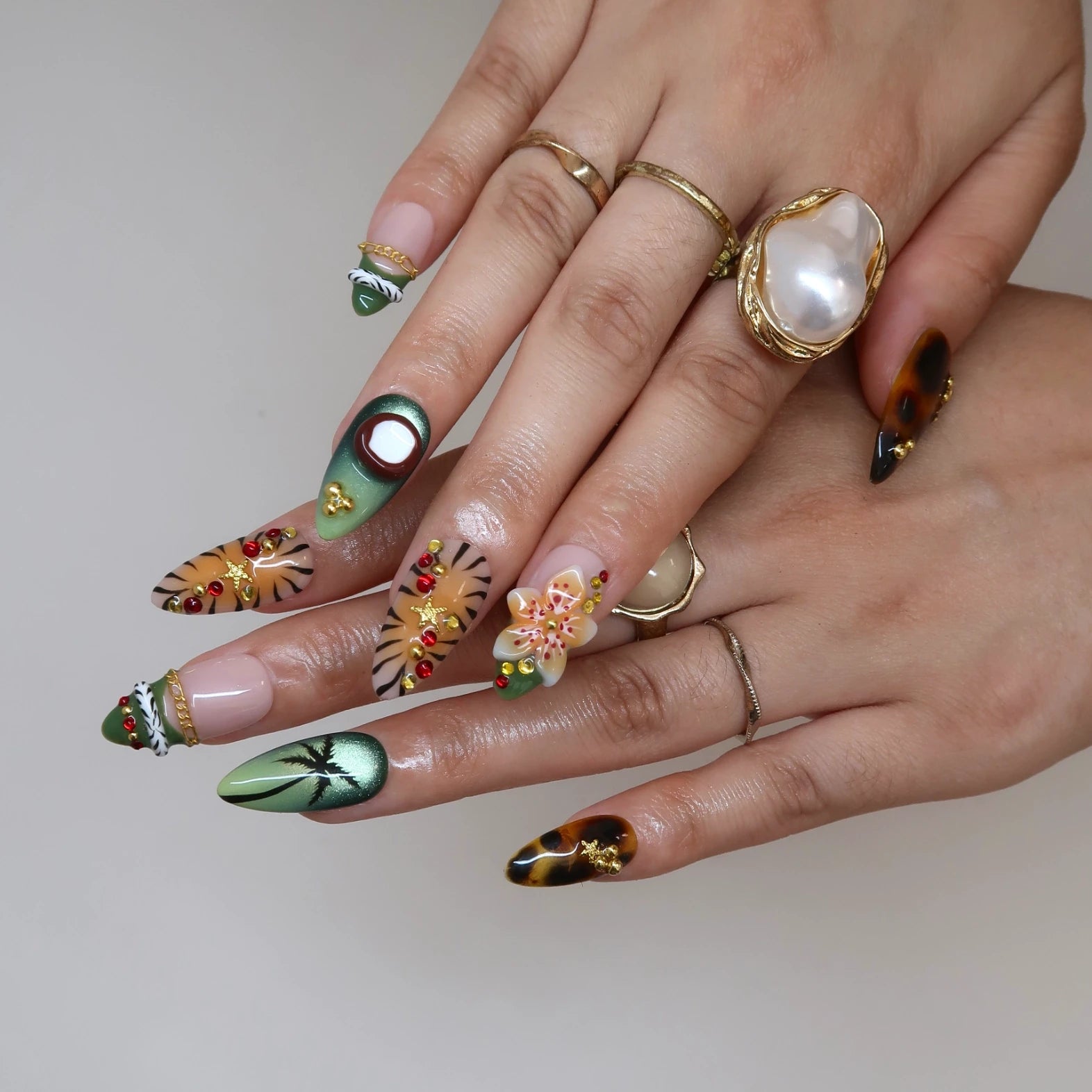  Safari - Ersa Nails Jade Yellow PressOnNails