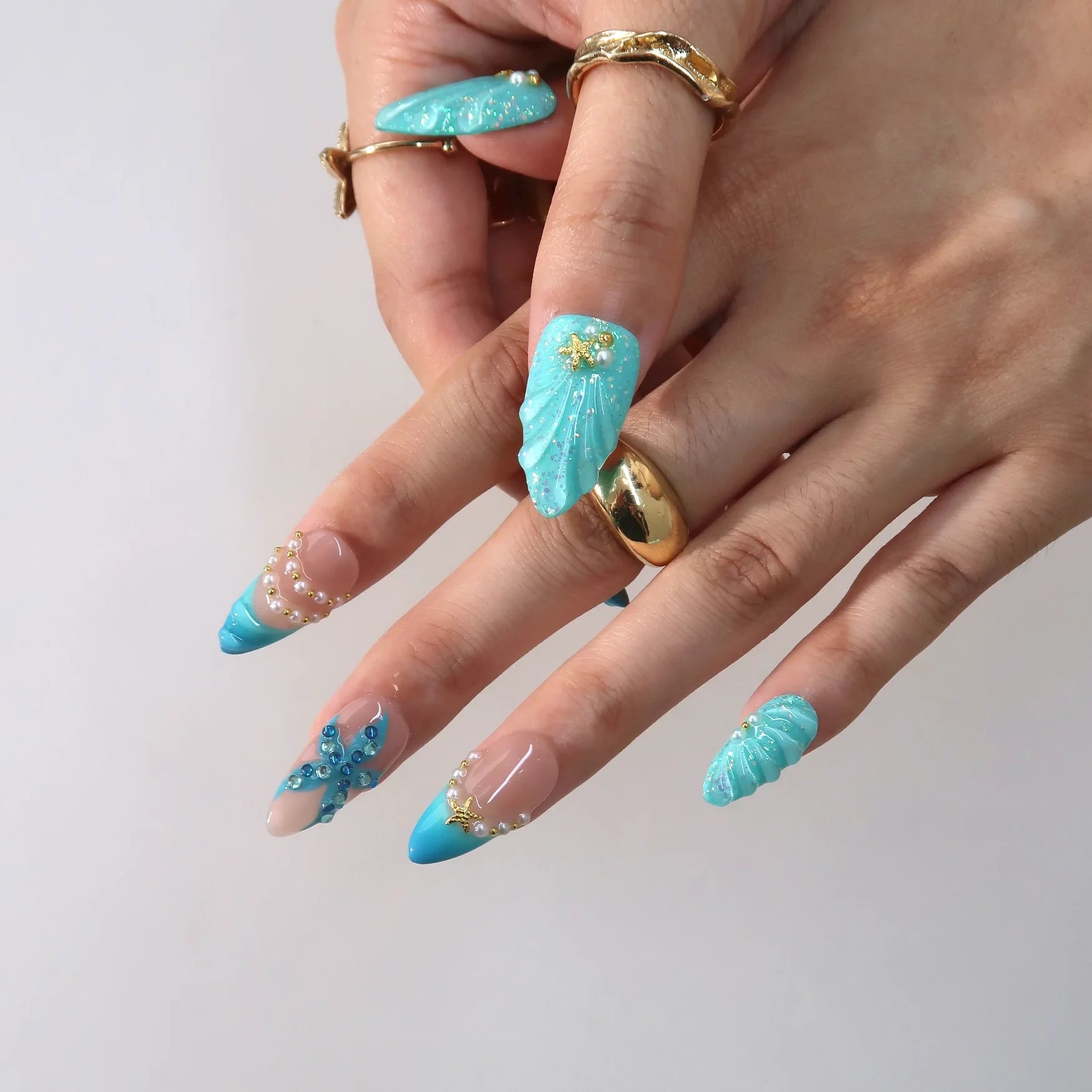 Sea Mood - Ersa Nails Nude Blue PressOnNails