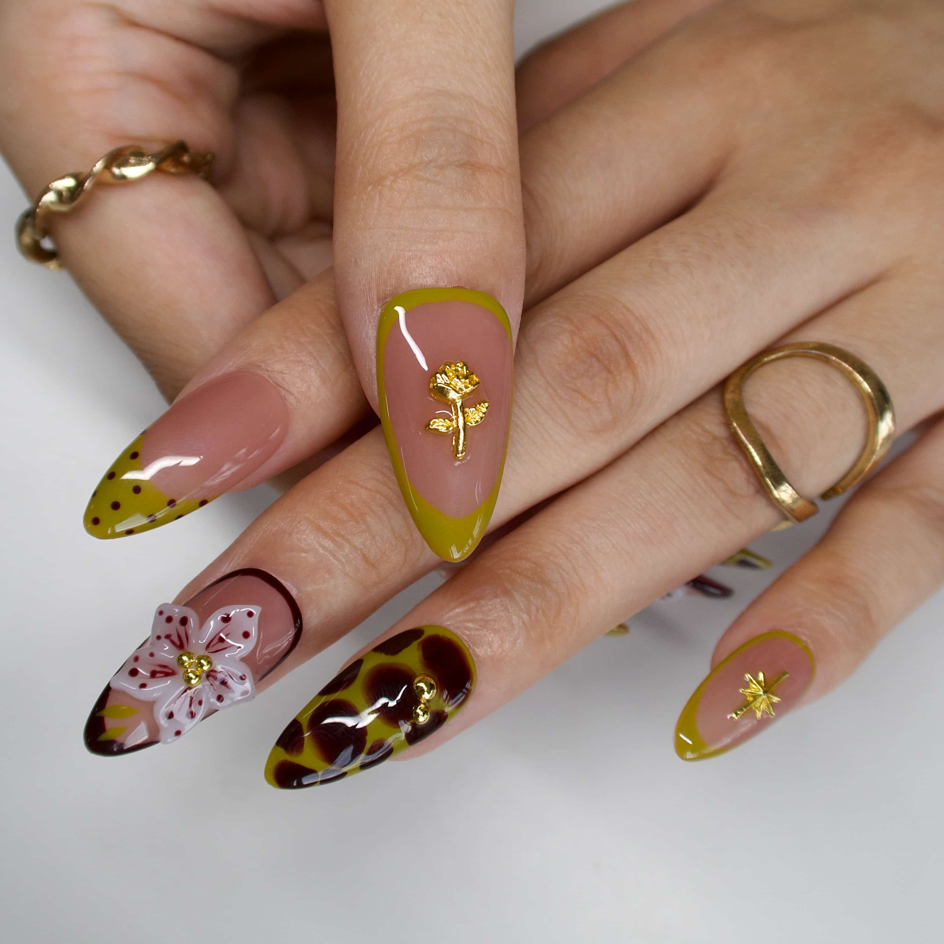 Shine_With_Me_-_ErsaNails_PressOnNails_5.jpg