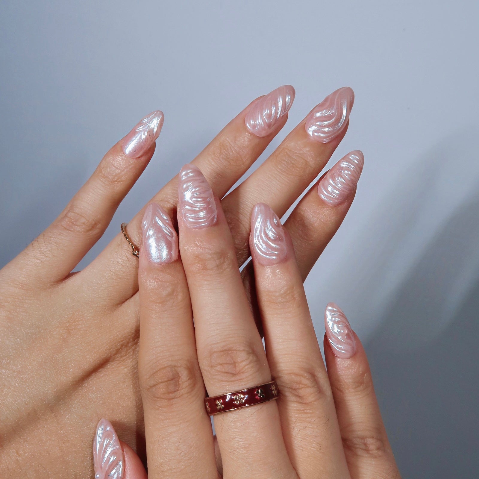 SilkRipple-ErsaNailsPressOnNails_2.jpg