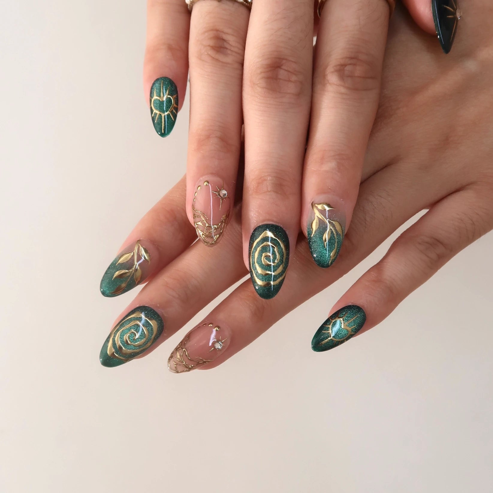 Spellbound - Ersa Nails Gold Jade PressOnNails