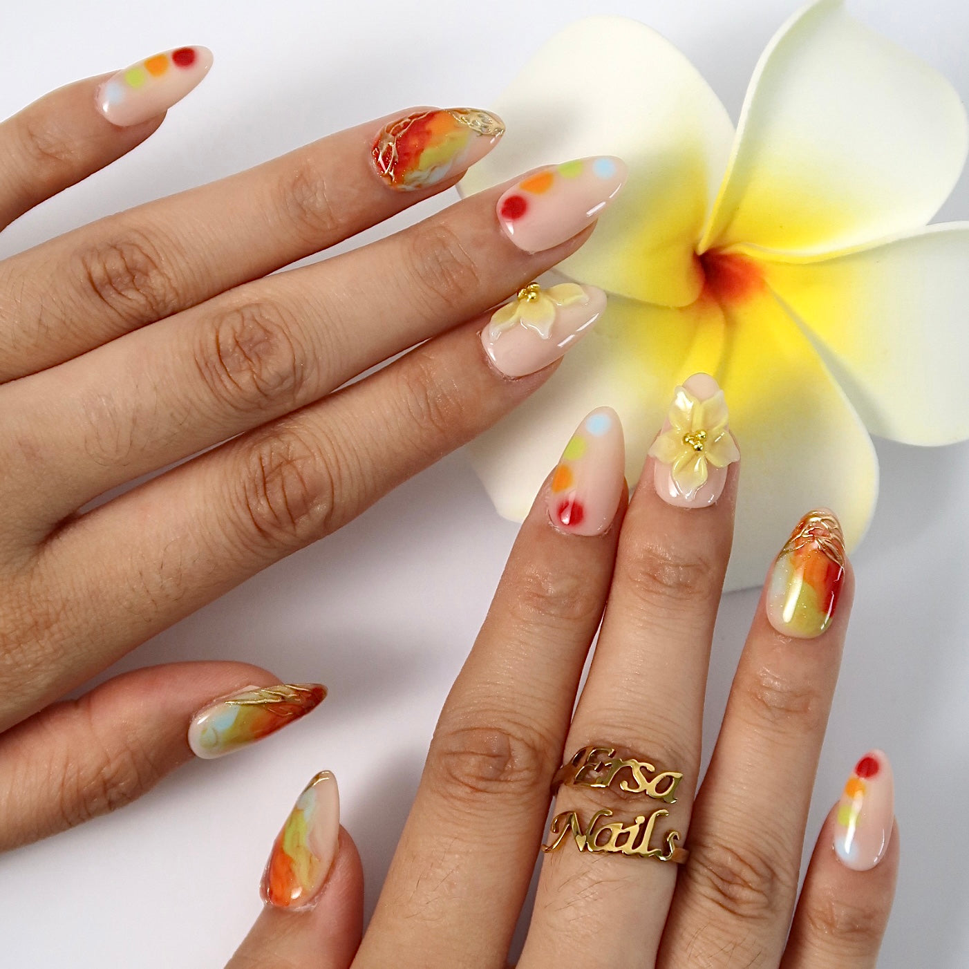 Splashy - Ersa Nails Nude Red Yellow PressOnNails