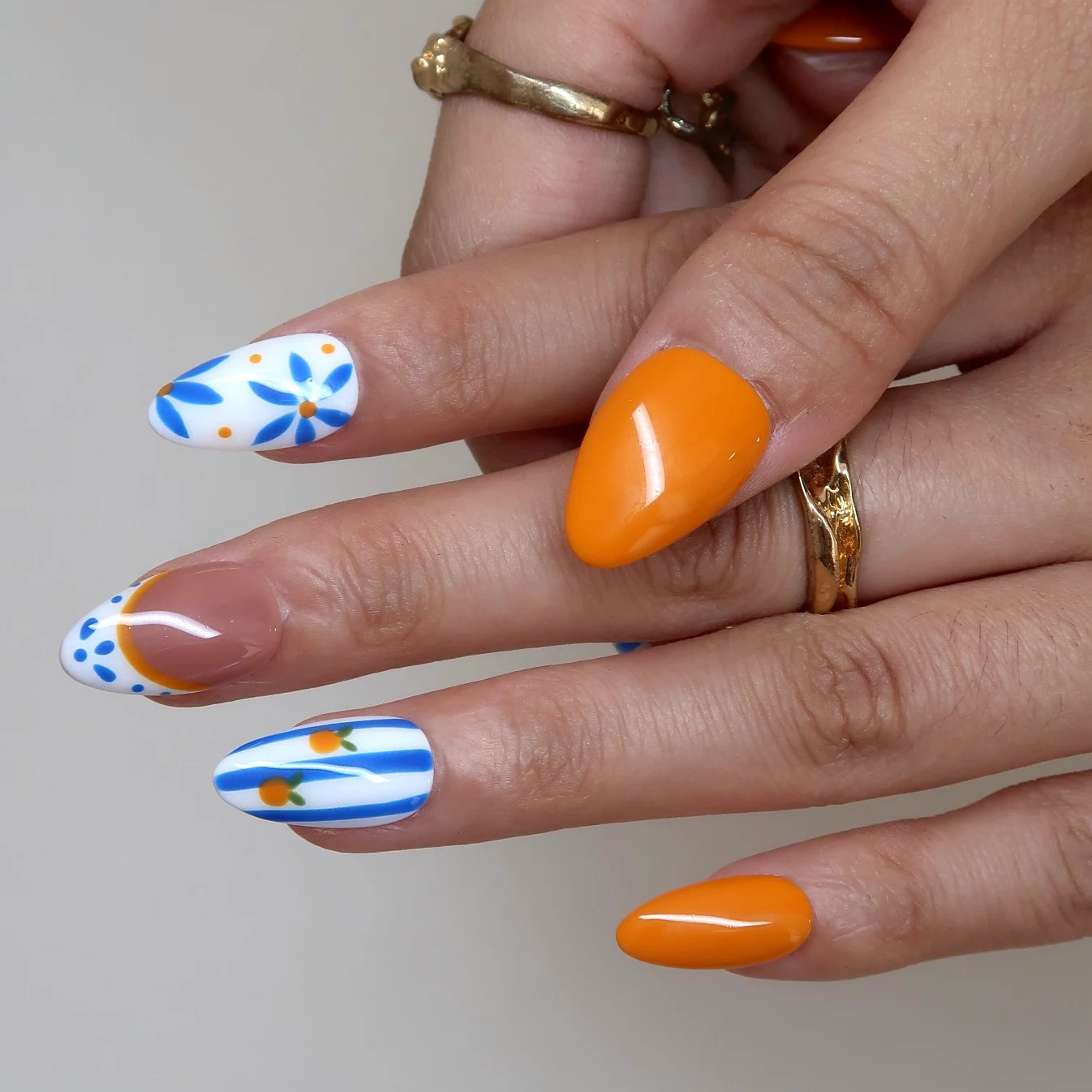 Sunny Capri - Ersa Nails Orange Blue White PressOnNails
