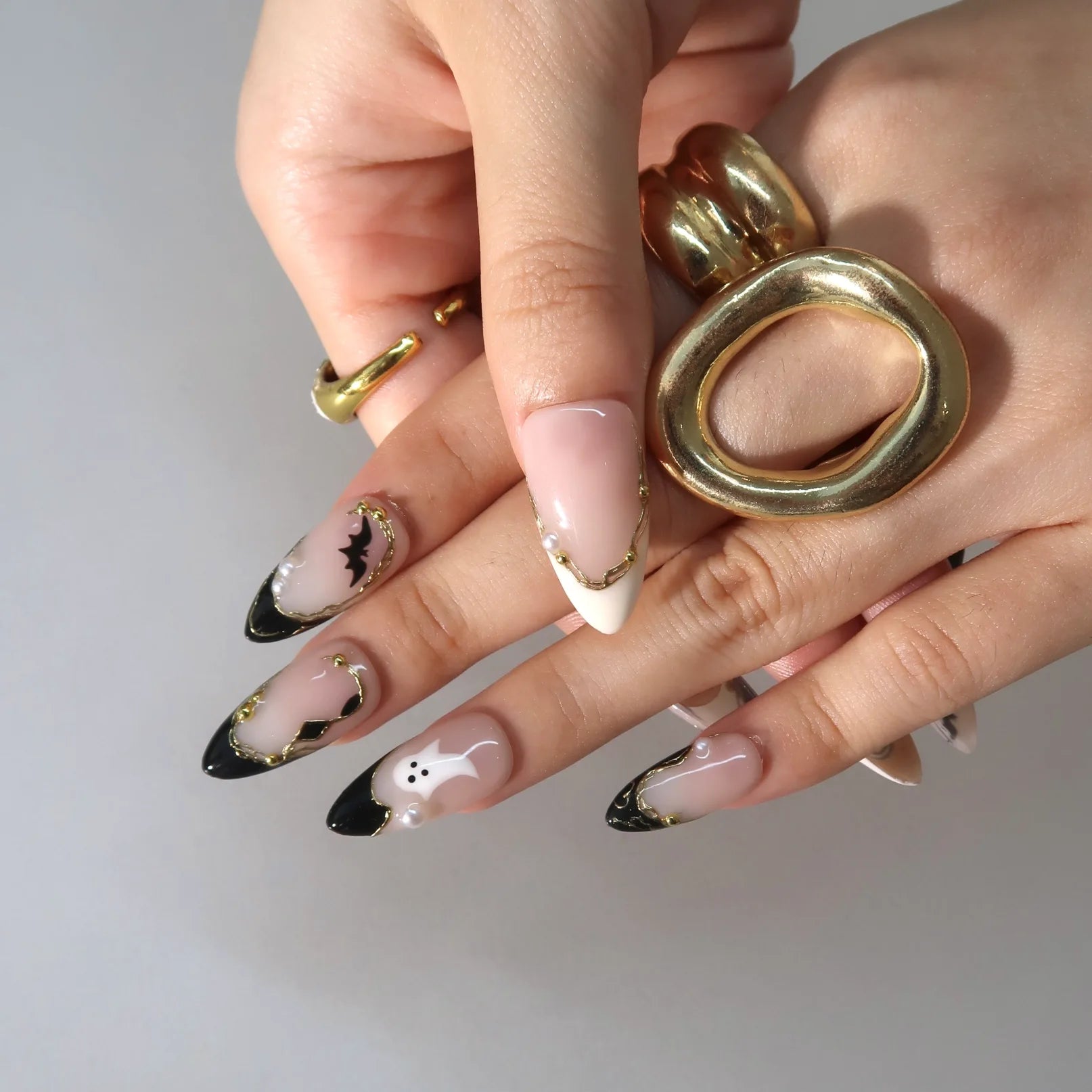 Sweet Tricks - Ersa Nails Nude Black PressOnNails