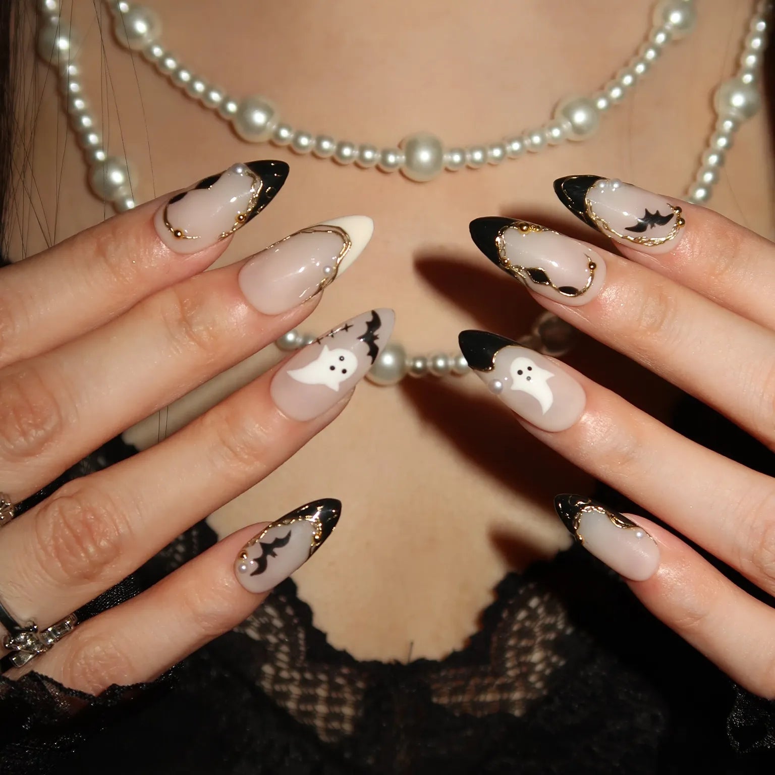 Sweet Tricks - Ersa Nails Nude Black PressOnNails
