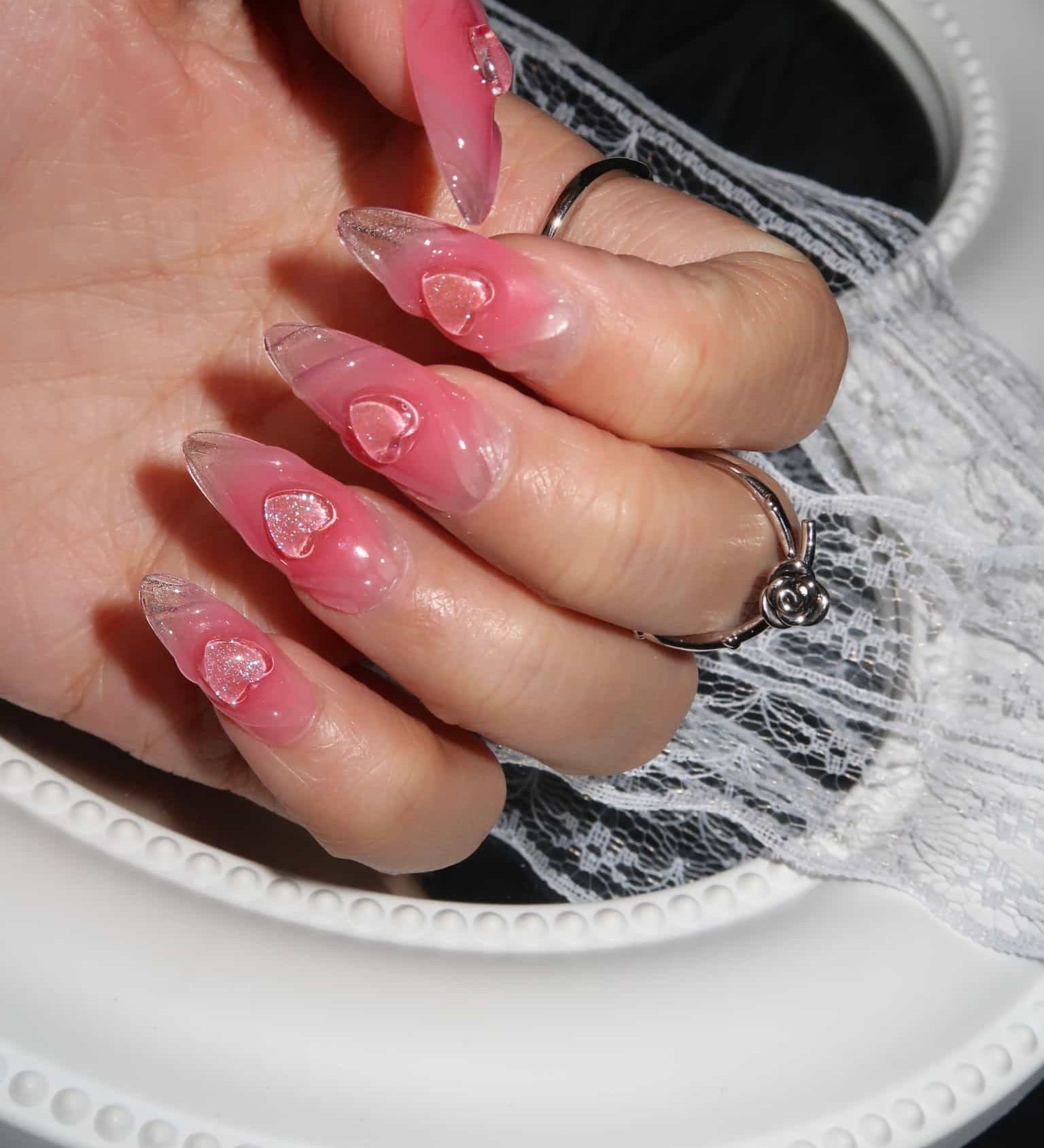 Sweetheart - Ersa Nails Red Pink Med Almond PressOnNails