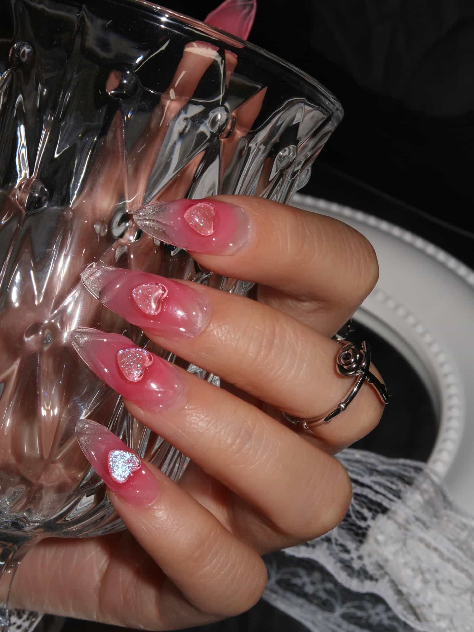 Sweetheart - Ersa Nails Red Pink Med Almond PressOnNails