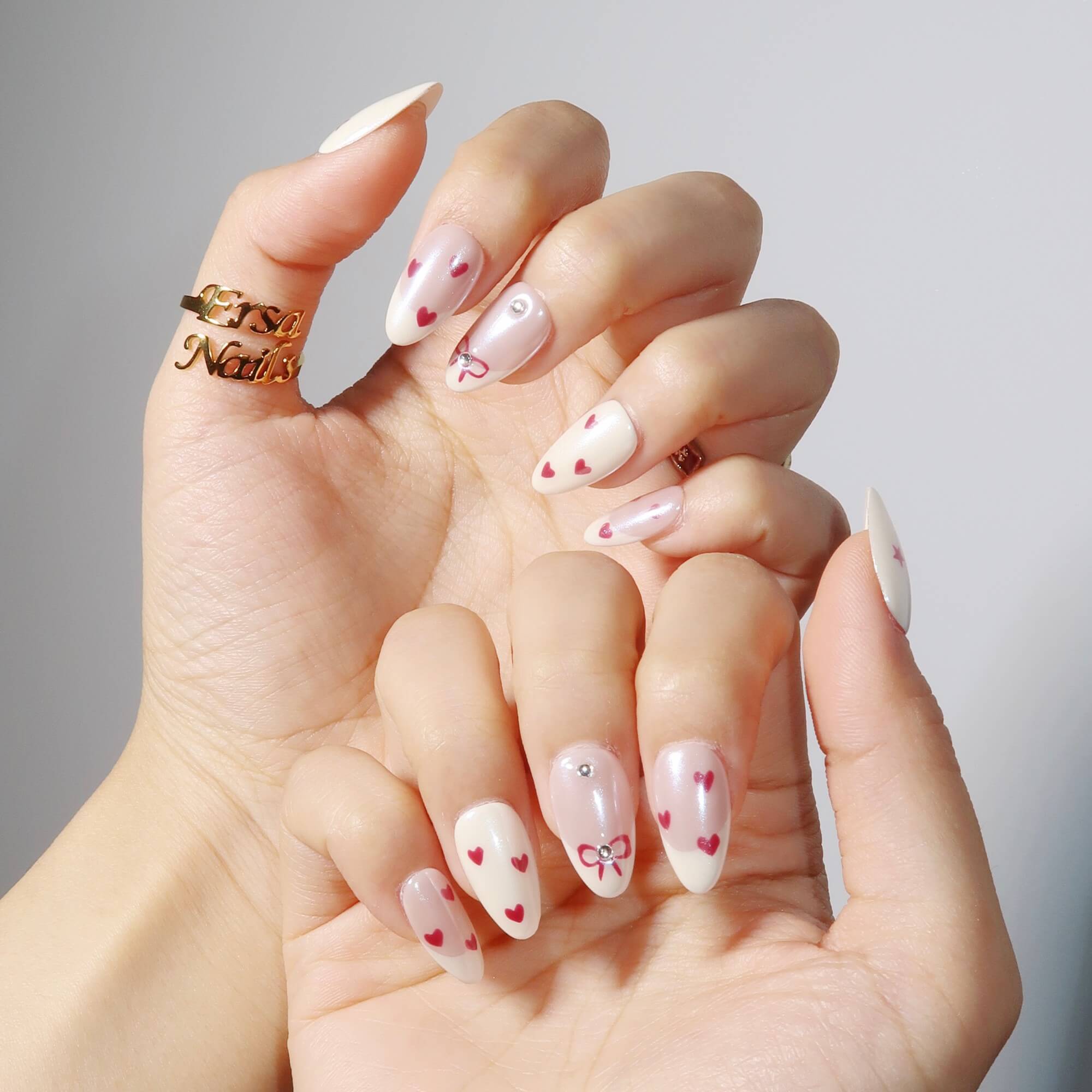 The Lucky One - Ersa Nails Nude White Red PressOnNails