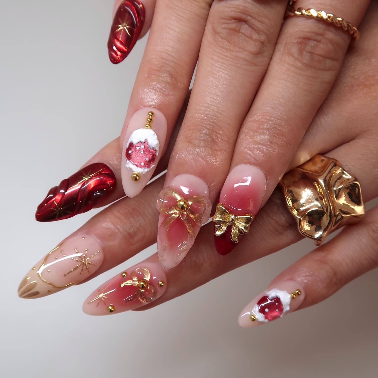 Under the Bow - Ersa Nails Nude Red Gold PressOnNails
