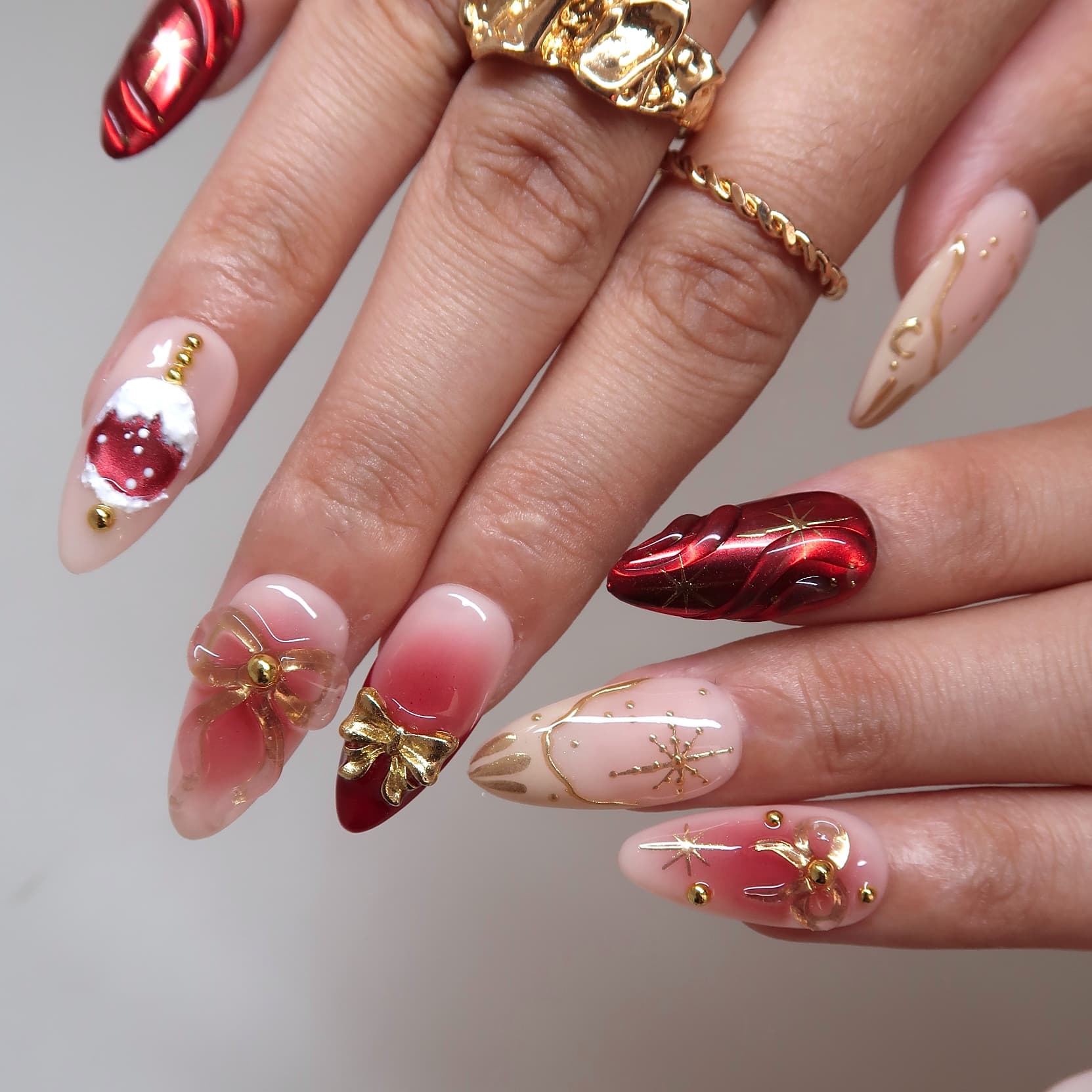 Under the Bow - Ersa Nails Nude Red Gold PressOnNails