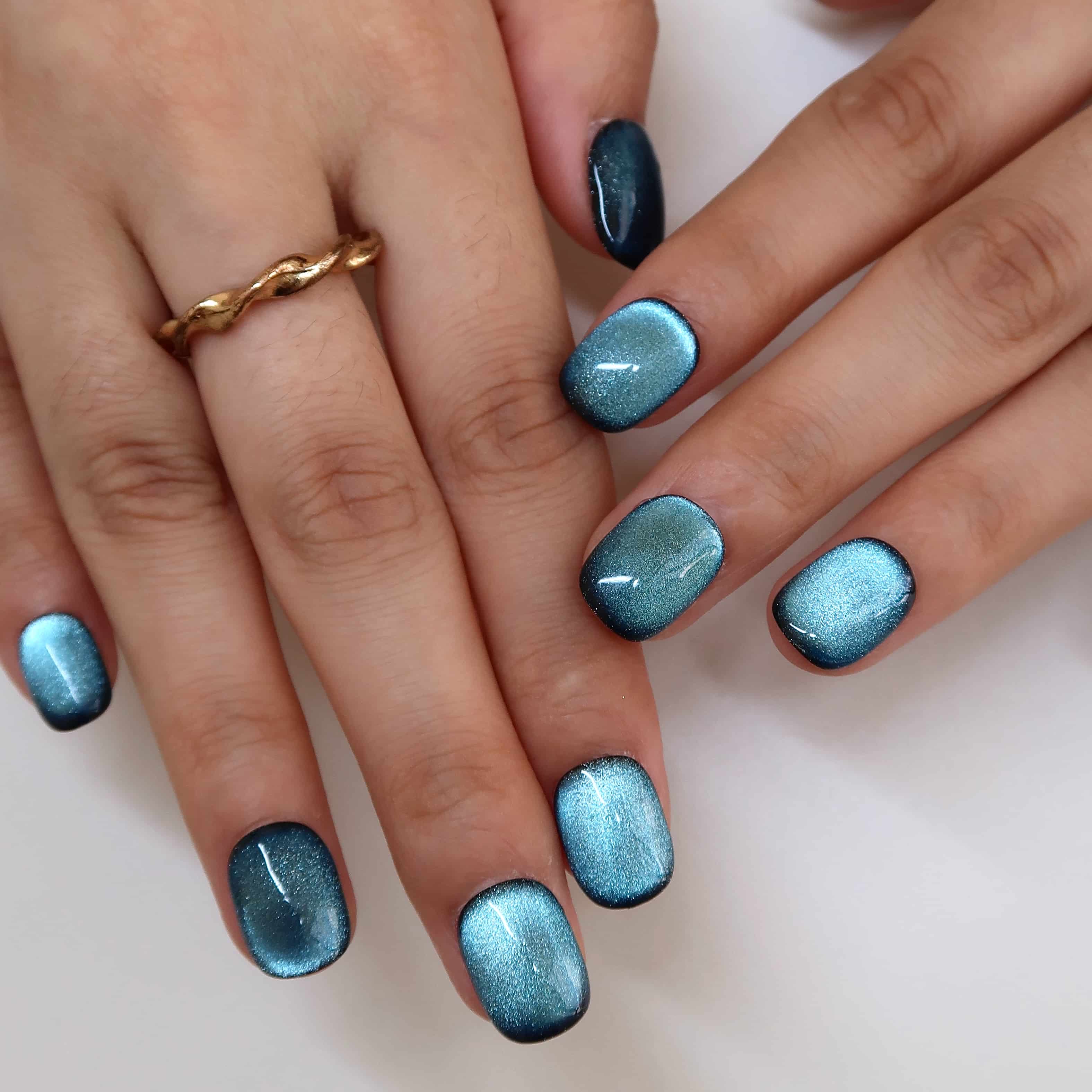 Underwater_-_ErsaNails_PressOnNails_3.jpg