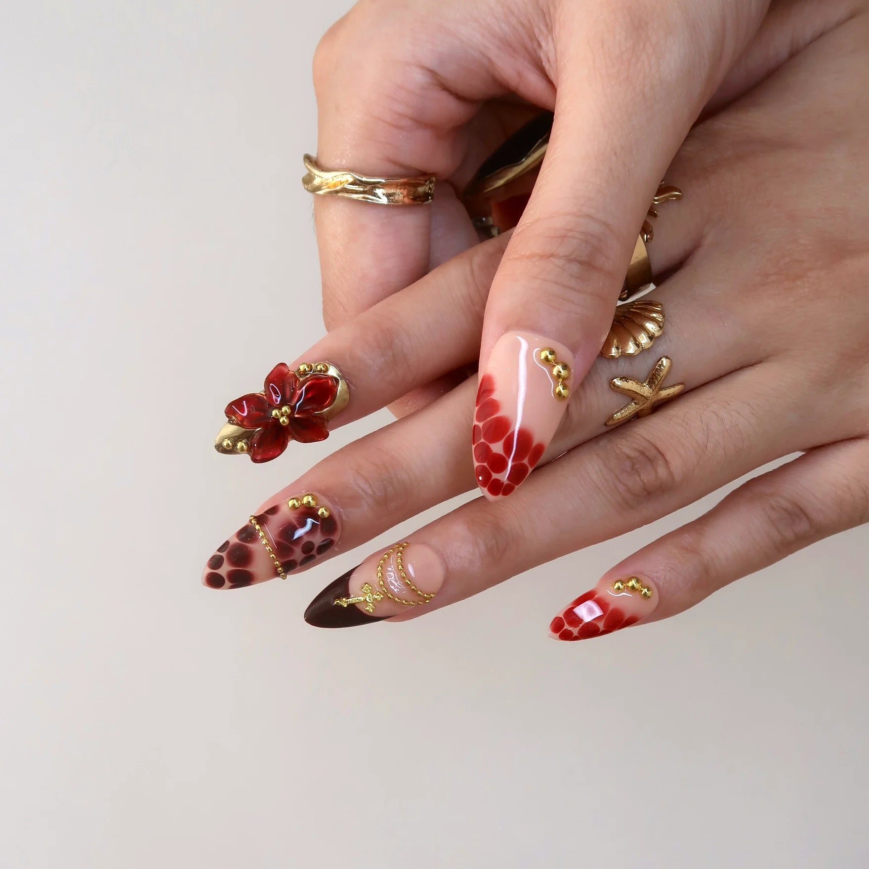 Vanity Fair - Ersa Nails Nude Red PressOnNails