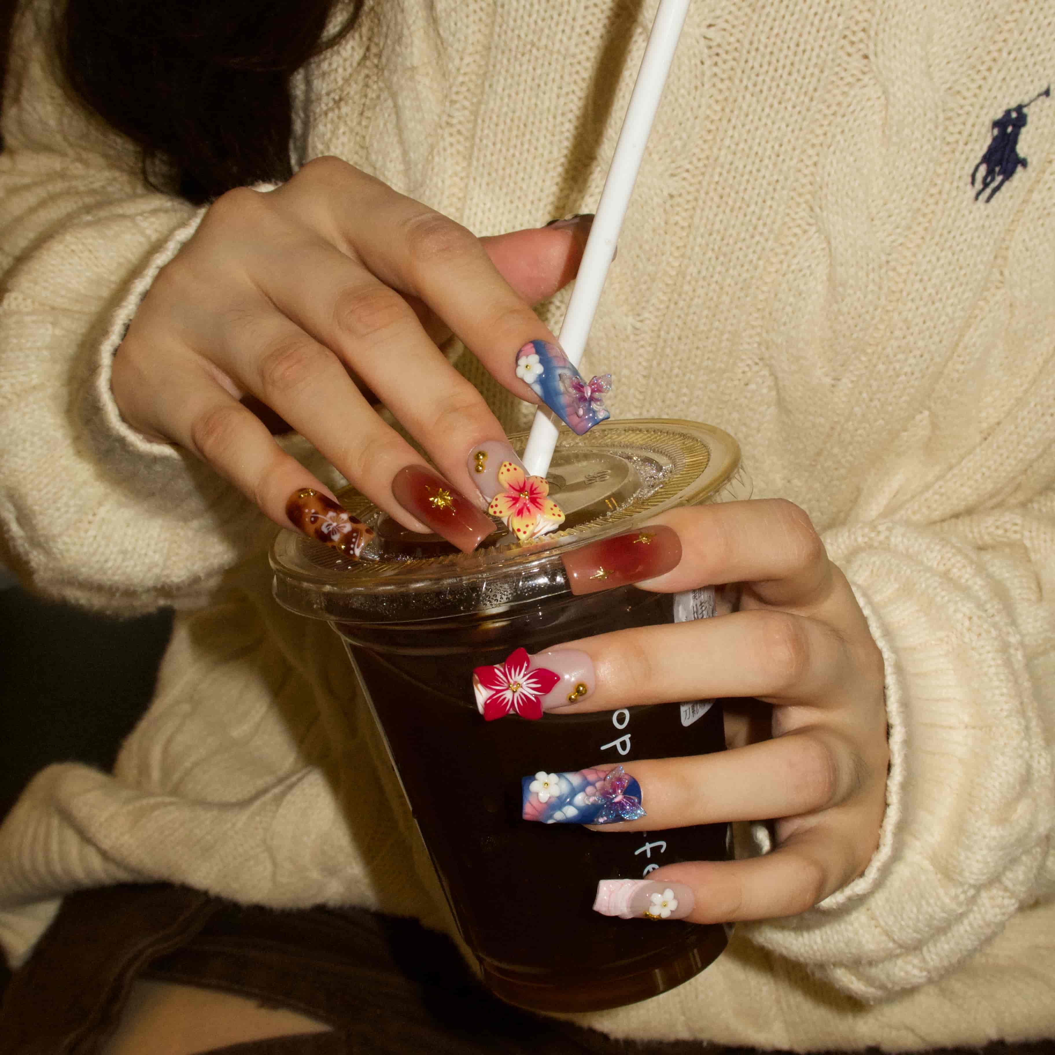 Violet_Dawn_-_ErsaNails_PressOnNails_05.jpg