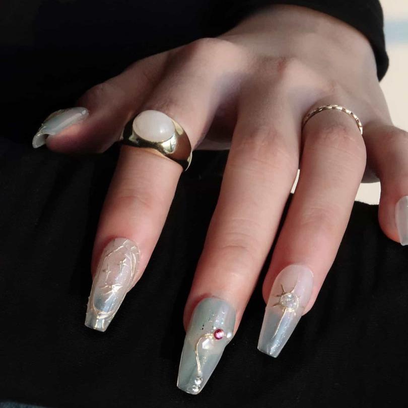 Aquarius - Ersa Nails White Mid  Coffin PressOnNails