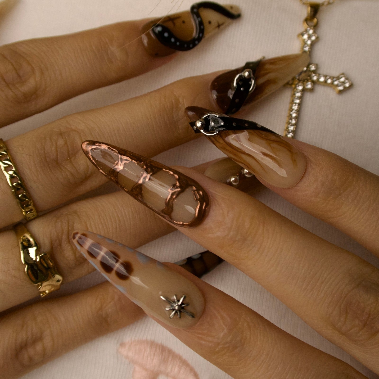 Wild Heart - Ersa Nails Nude Brown PressOnNails